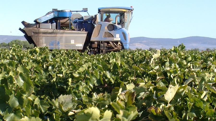 Harvesting machine